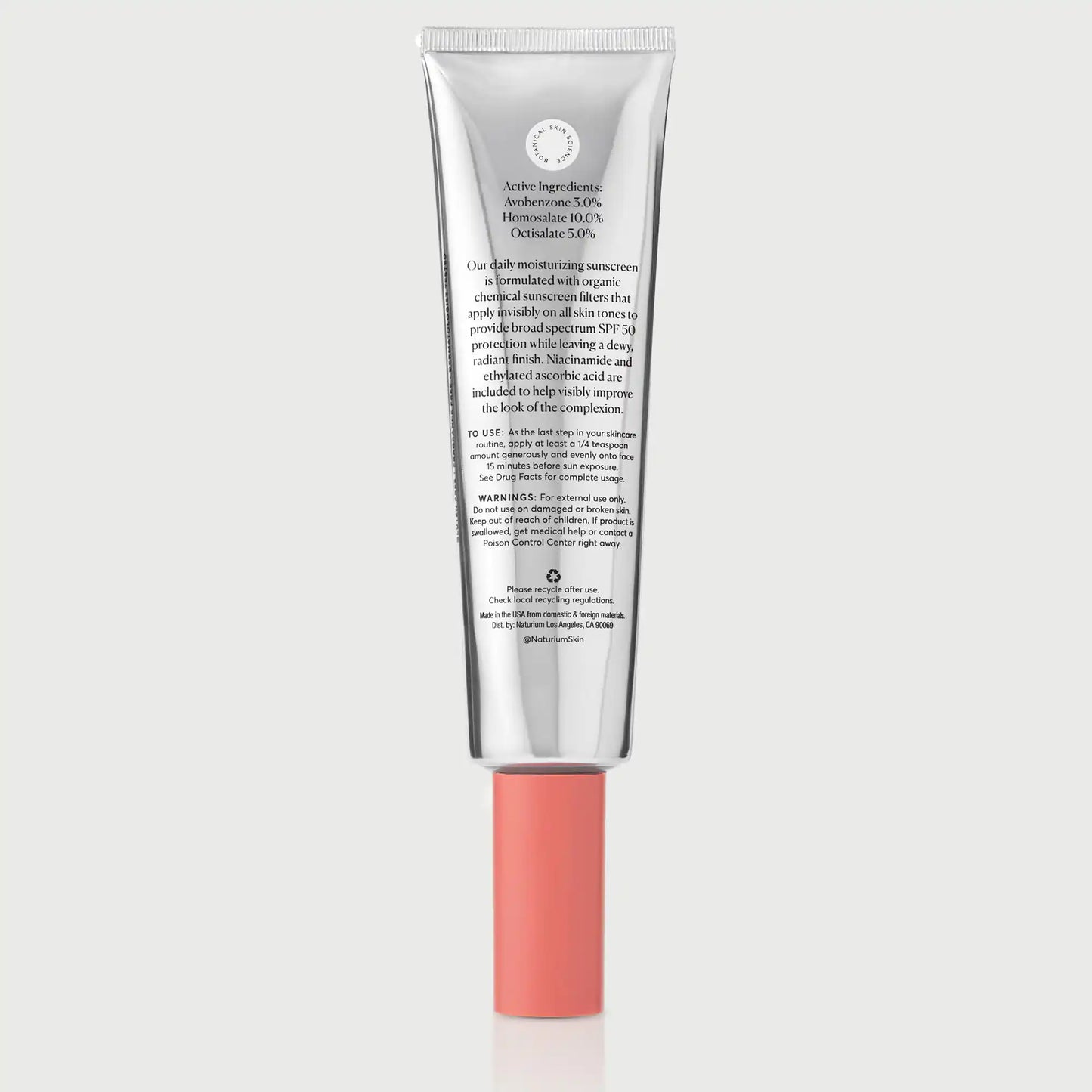 dew-glow-moisturizer-spf-50-jumbo-x1 NATR_Dew_Glow_Jumbo_Back_CapOn_bonebkgd.webp