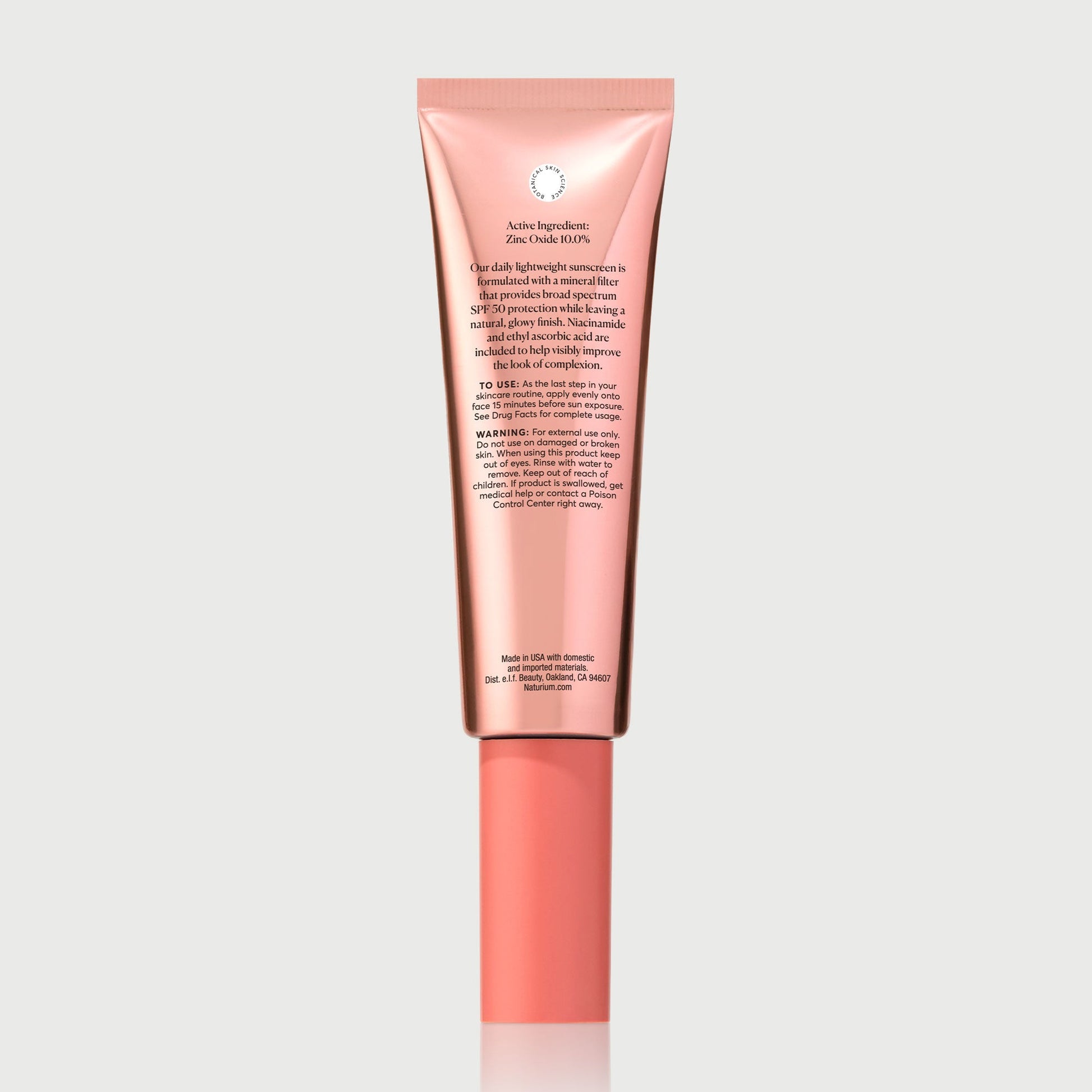 dew-glow-moisturizer-mineral-spf-50-i2 NATR-10163_Dew-Glow-Moisturizer-Mineral-SPF_back_capon-bonebkgd_a99e231e-ca92-4014-addb-f1e7b794e9ab.jpg