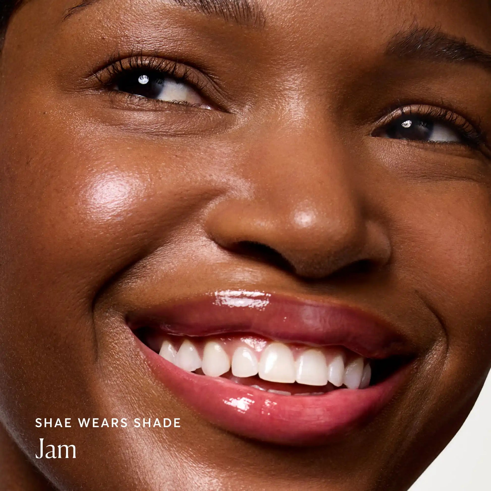 phyto-glow-lip-balm-jam-s4 NATR-60068-Alt-Images-Phyto-Glow-Lip-Balm-Jam-04.webp