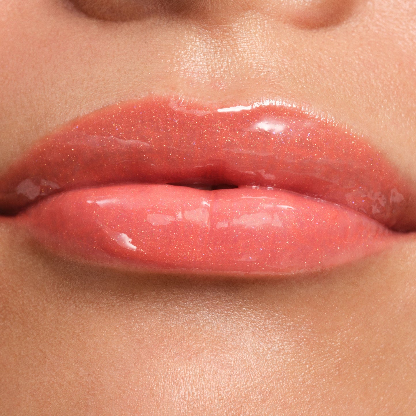 phyto-glow-lip-balm-shimmer-comet-j4 NATR-60140-Phyto-Glow-Lip-Hover-Comet.jpg