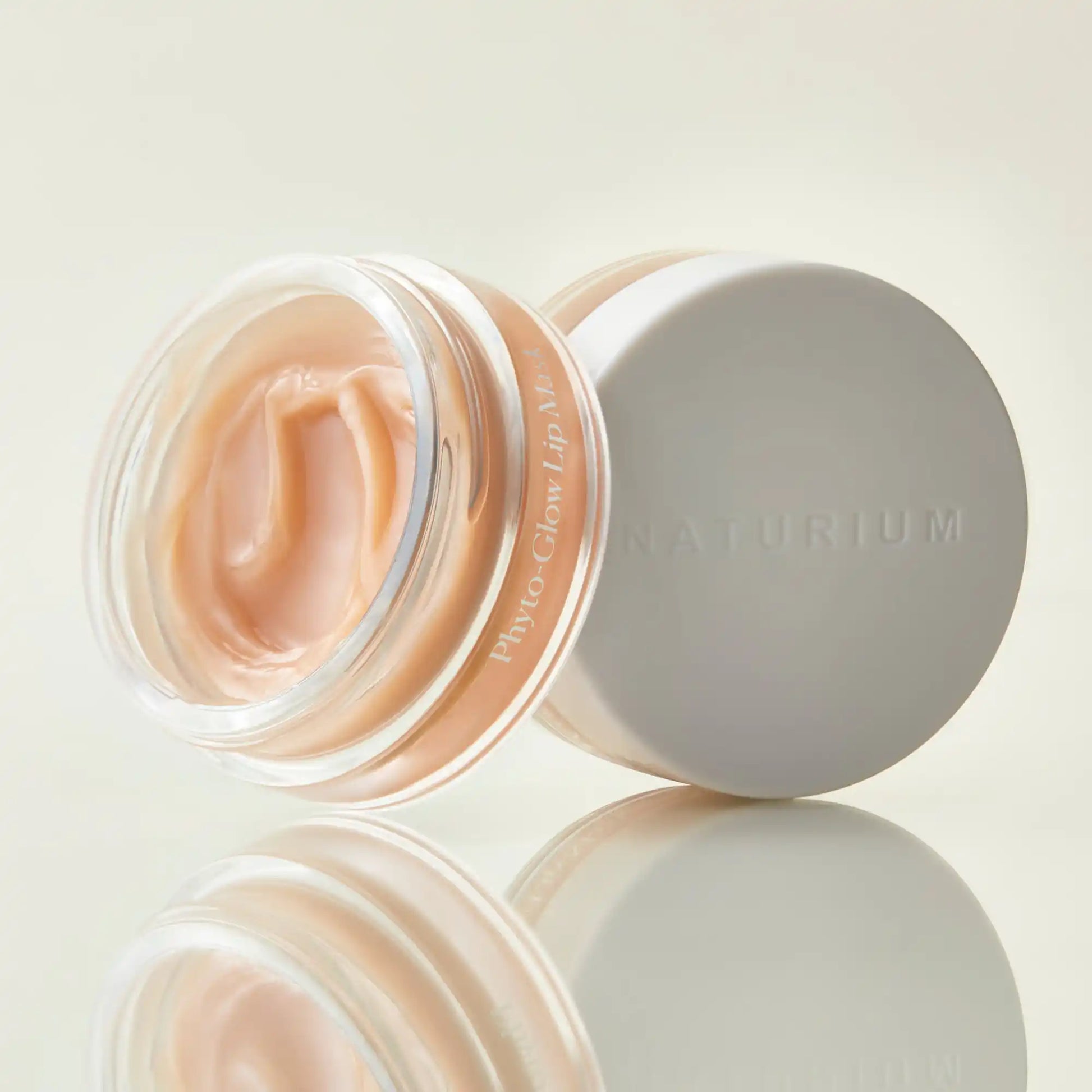 phyto-glow-lip-mask-s6 phyto-lipmask_0607-crop.webp