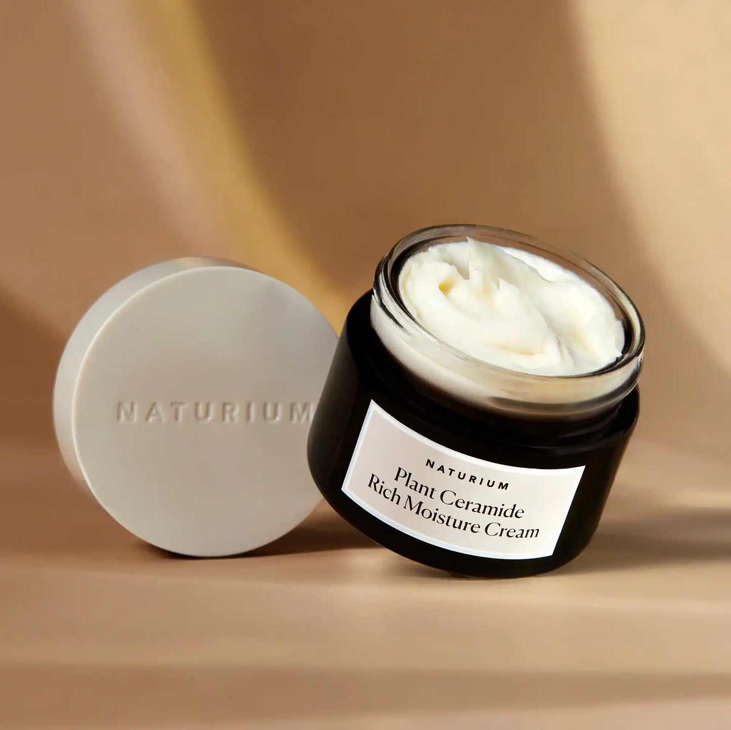 plant-ceramide-rich-moisture-cream-b4 plantceramide_0154-crop_1.webp